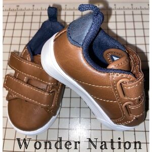 Wonder Nation Baby Boys seakers shoes size 2-NWOT